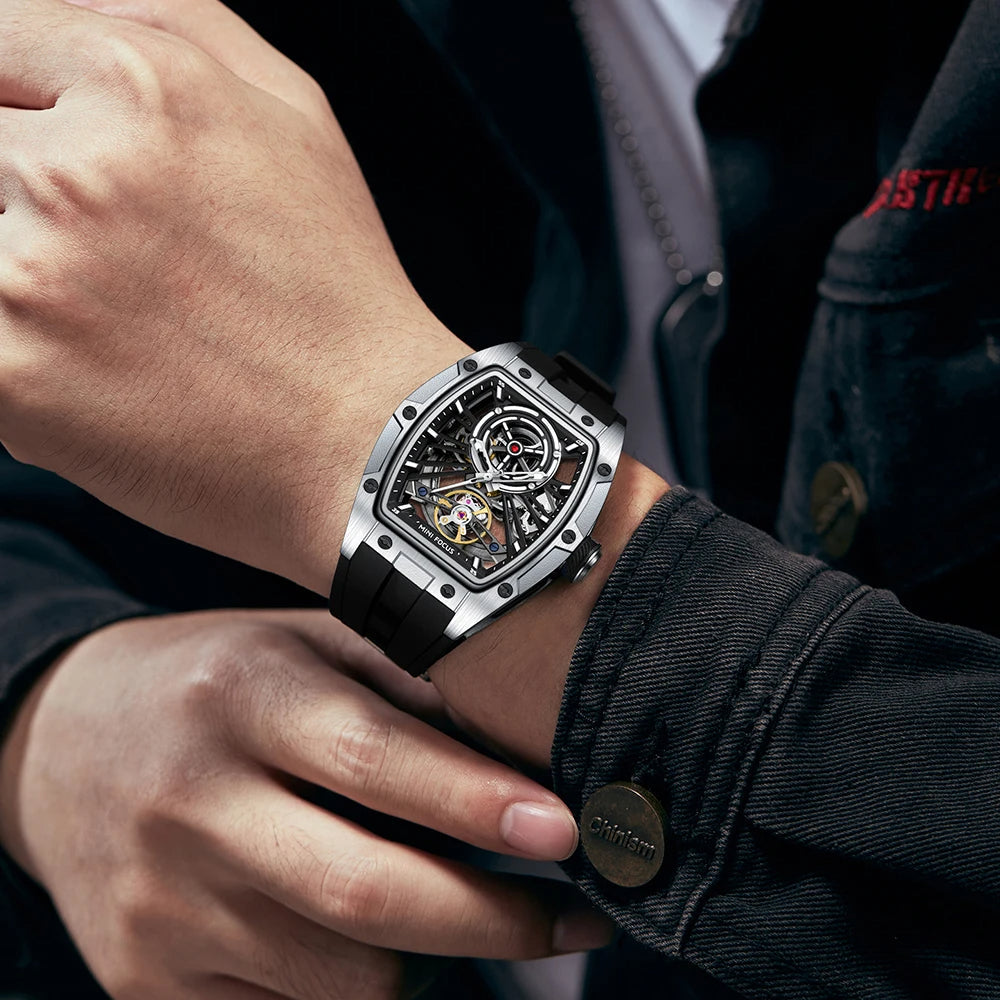 Megir 2242 Men’s Elegant Skeleton Mechanical Watch