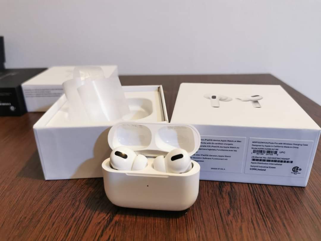 Premium APPLE AIRPODS PRO Made in California With 37% Off Sale