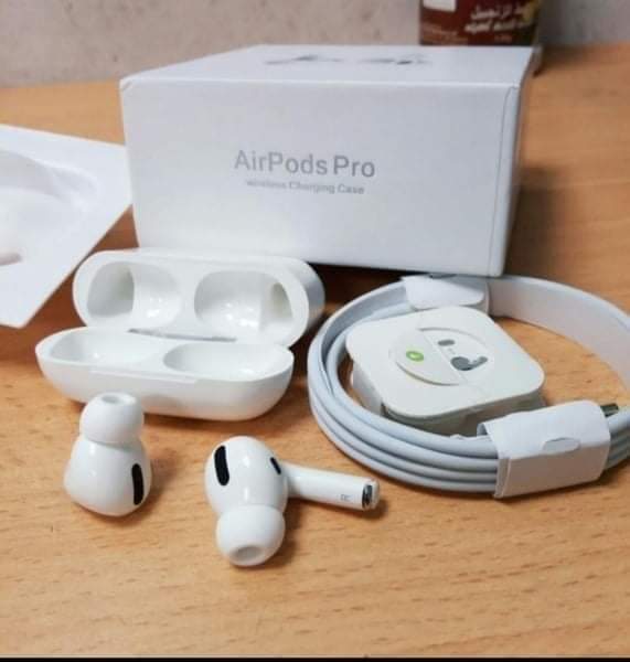 Premium APPLE AIRPODS PRO Made in California With 37% Off Sale