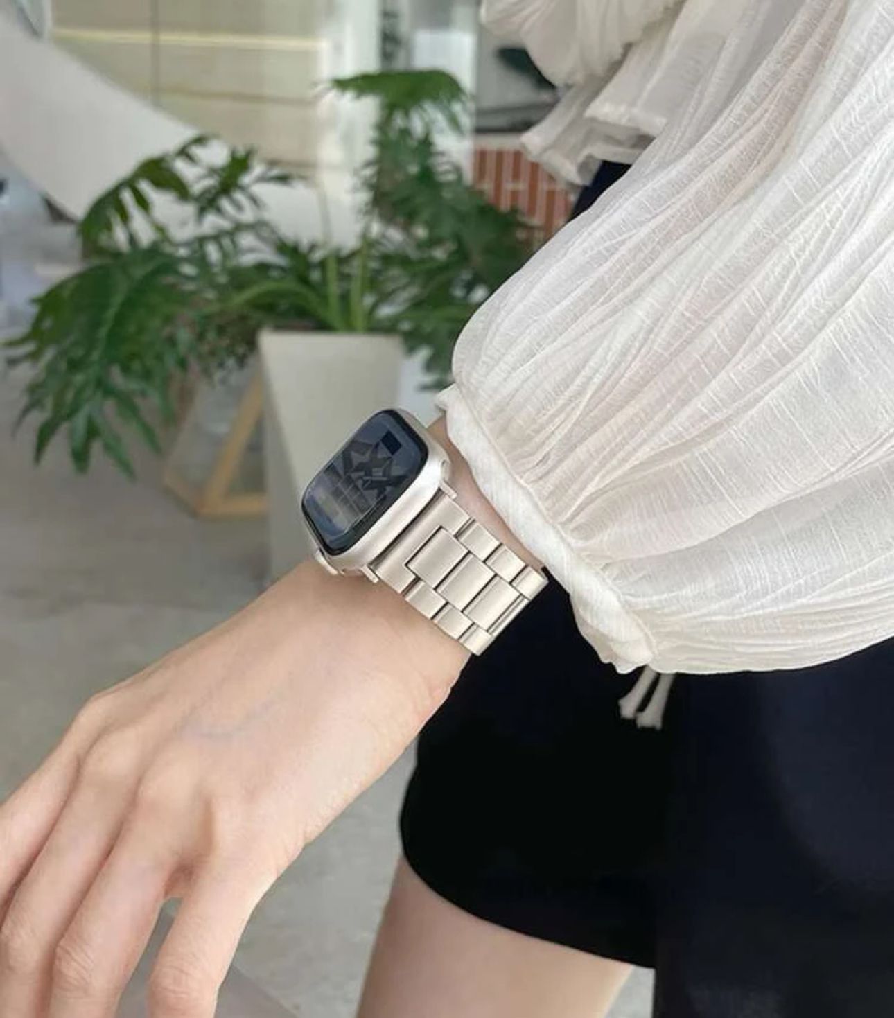 Smart watch Series-9 with Chain Strap