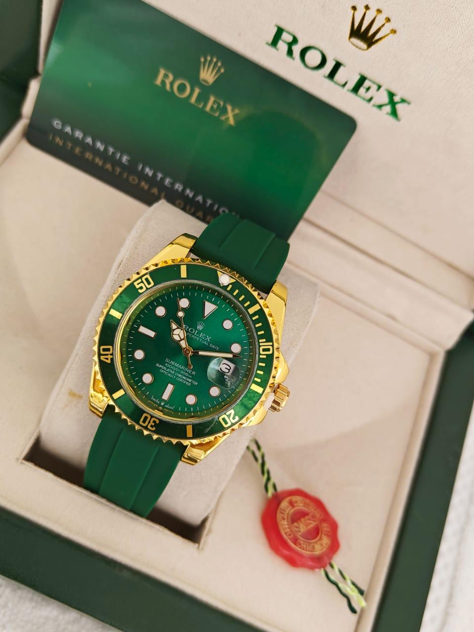 Rolex Automatic watch with Submariner Rubber Strap