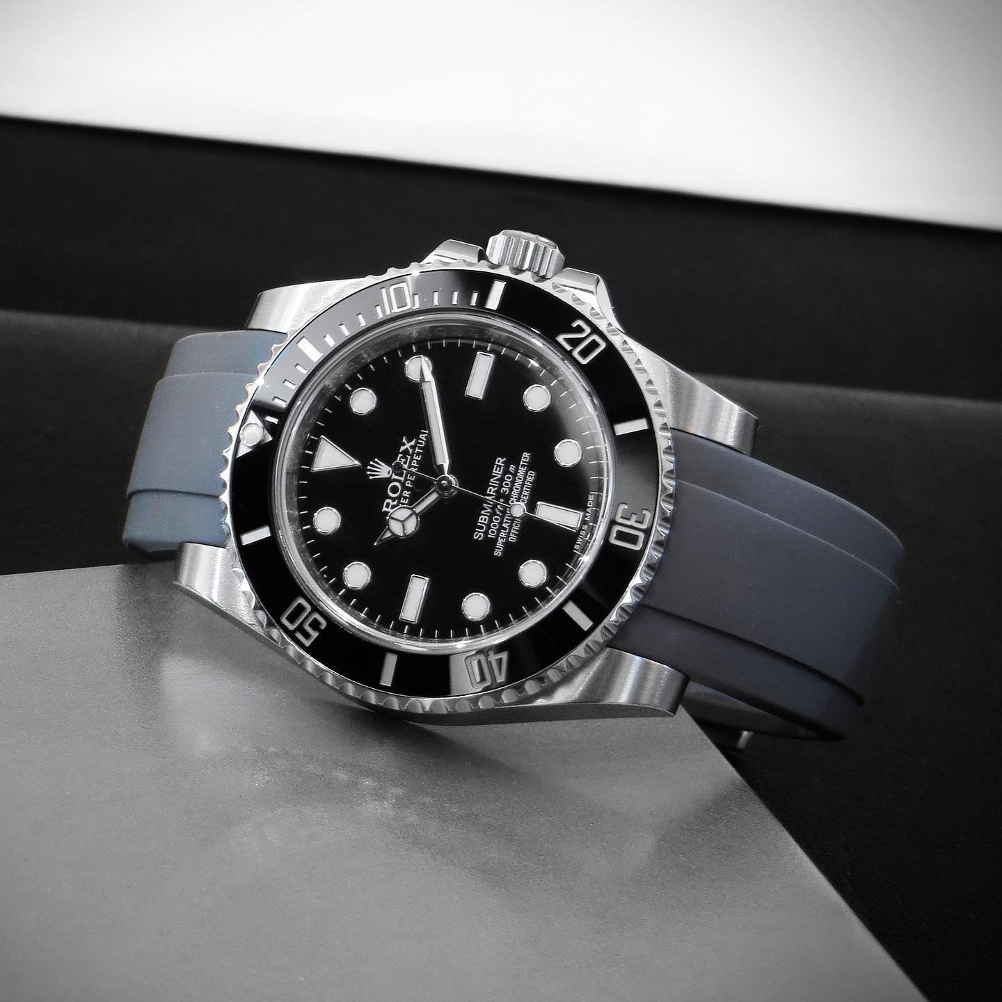 Rolex Automatic watch with Submariner Rubber Strap